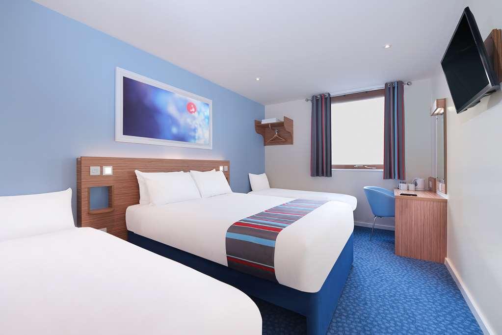 Travelodge Tunbridge Wells Номер фото