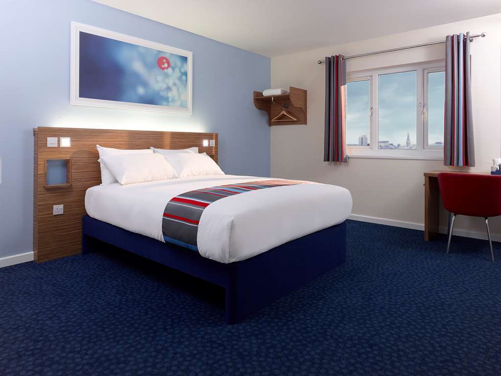 Travelodge Tunbridge Wells Номер фото