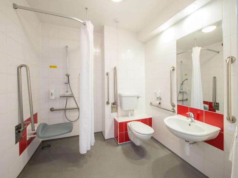 Travelodge Tunbridge Wells Екстер'єр фото