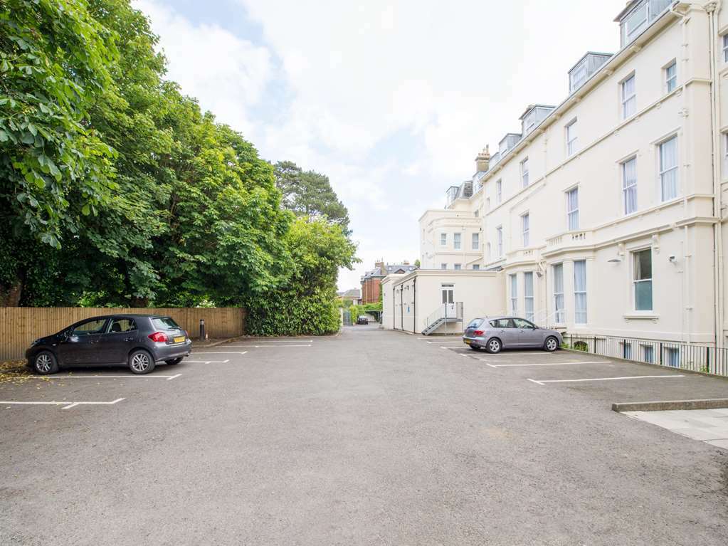 Travelodge Tunbridge Wells Екстер'єр фото