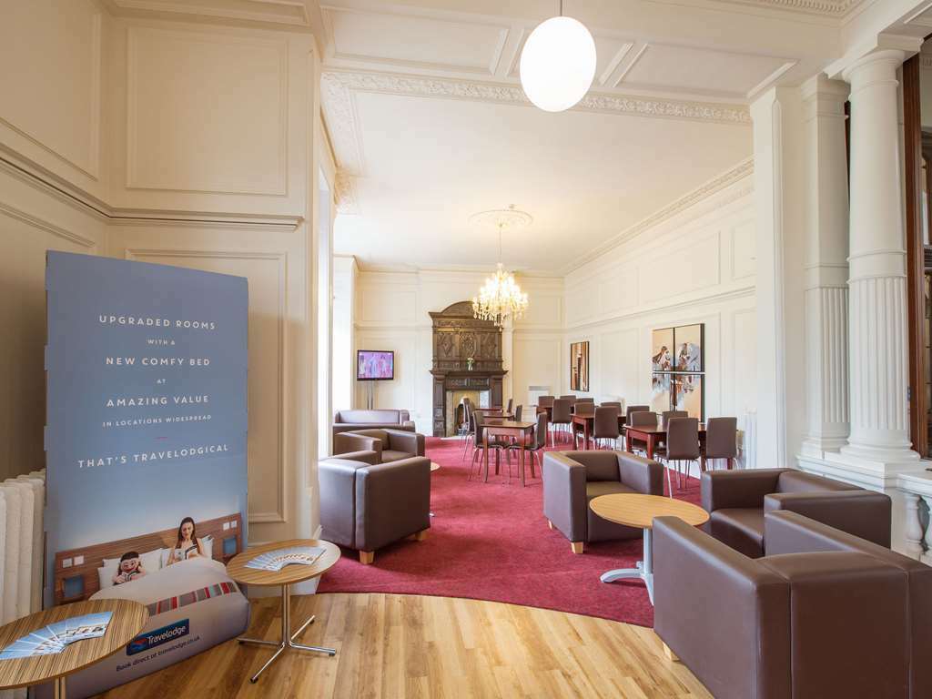 Travelodge Tunbridge Wells Ресторан фото